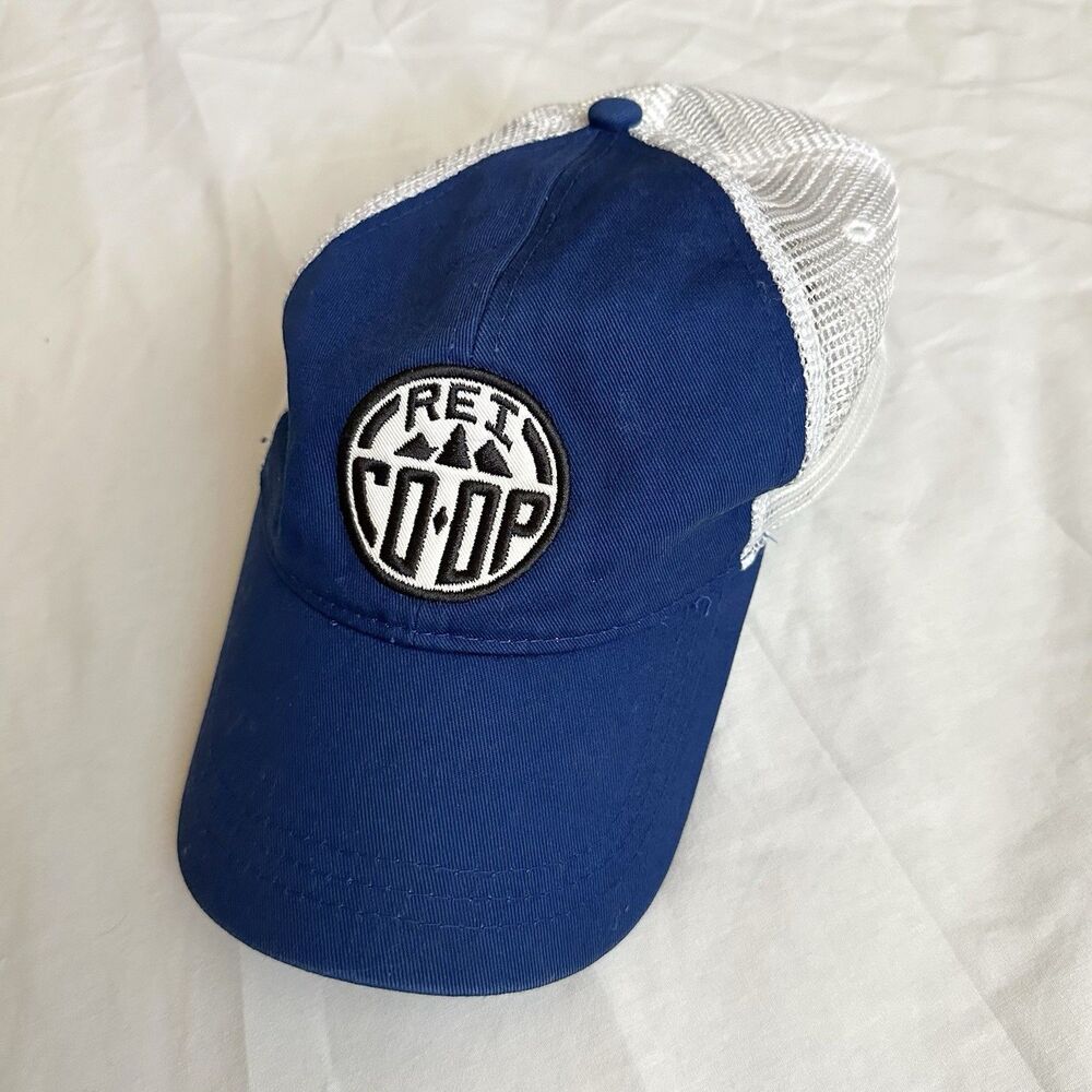 REI Co-Op Cap Blue White Mesh Back Poly Trucker Outdoor Sports Granola Girl